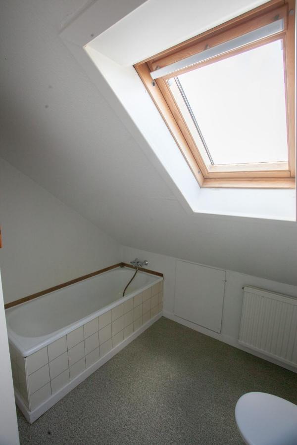 The Bird / Guesthouse / 10 Min Walk Downtown Torshavn Luaran gambar