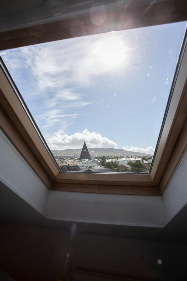 The Bird / Guesthouse / 10 Min Walk Downtown Torshavn Luaran gambar