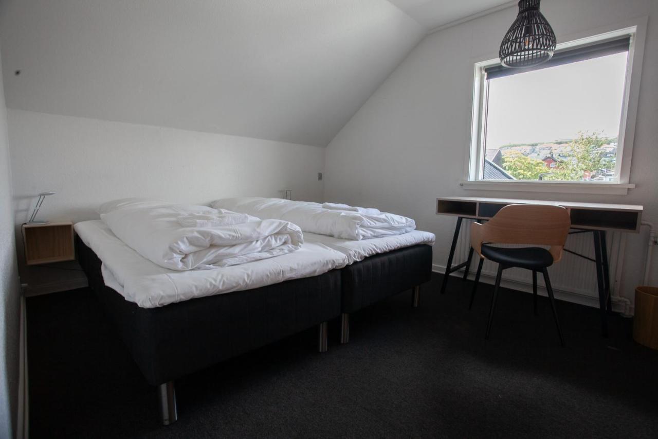The Bird / Guesthouse / 10 Min Walk Downtown Torshavn Luaran gambar